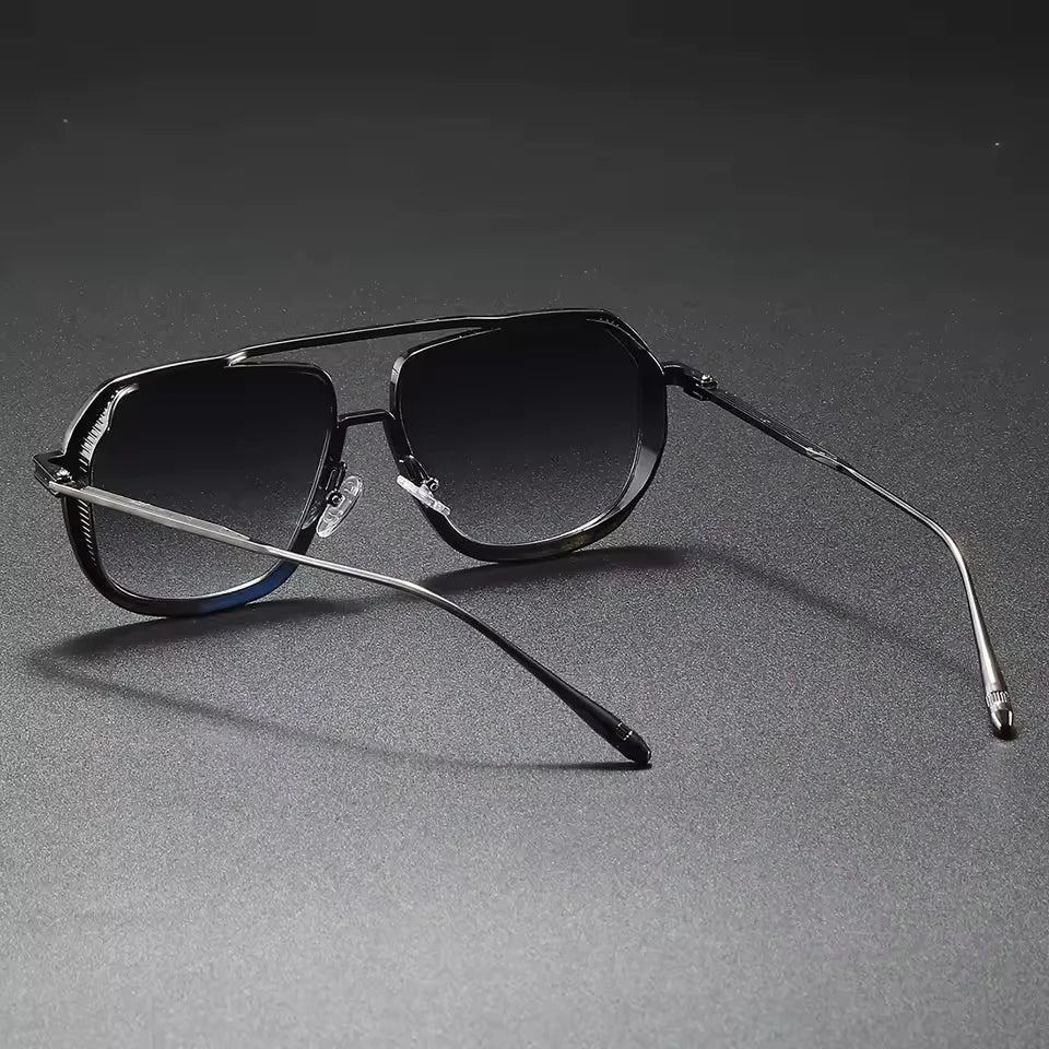 Matteo Gradient Pilot Sunglasses